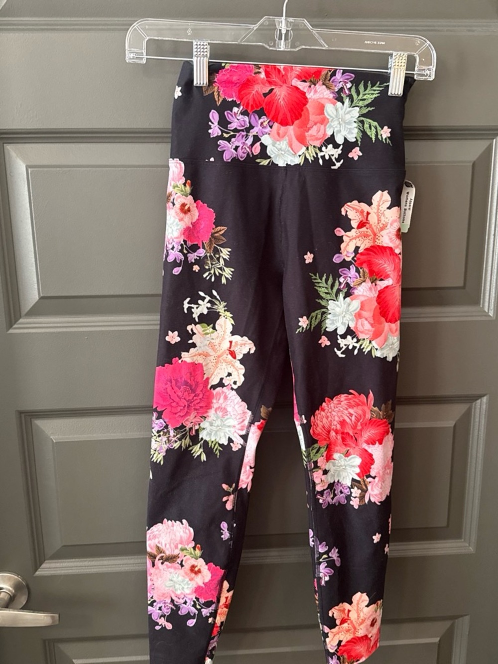 Peloton Black & Multi Floral High-Waisted Athletic Leggings Small